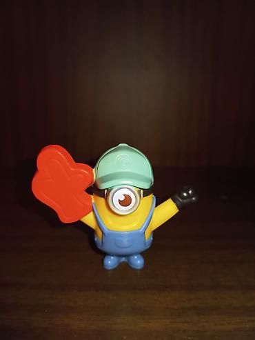 oyuncaq 07: Minions mövzusunda kiçik kolleksiya fiquru - Dizayn: Tək gözlü Minion — 1
