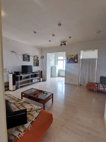 Köhnə tikili: Bakı, 4 otaqlı, Köhnə tikili, m. İçərişəhər, 120 kv. m — 4