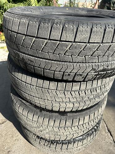 Шиналар жана дисктер: Шиналар 205 / 60 / R 16, Кыш, Колдонулган, Комплект, Bridgestone — 2