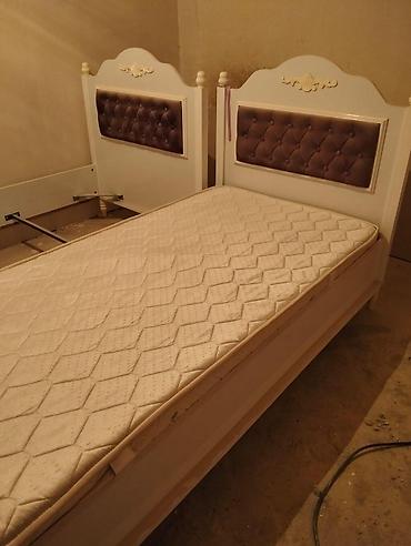 dosek matras satisi: Tək nəfərlik klassik dizaynlı çarpayı və döşək dəsti. Xüsusiyyətlər — 3