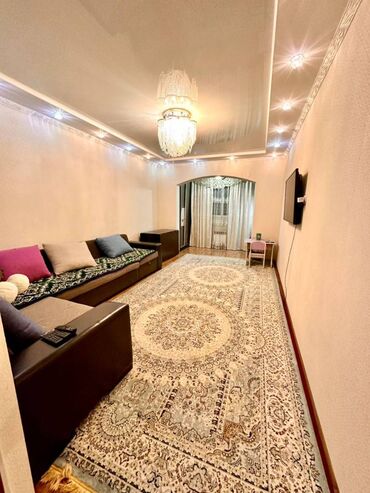 Продажа квартир: 2 комнаты, 69 м², 106 серия, 2 этаж, Евроремонт