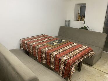 Digər restoran, kafe avadanlığı: Hazir abyekt ici satilir. 12. Divan 6. Stol. Tek divan stollara — 3