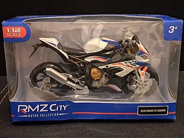 Figurice i makete: BMW S1000RR 2020 1:12 - NOVO NOVO! Vrhunski odradjen model na lalafo.rs — 14 Figurice i makete: BMW S1000RR 2020 1:12 - NOVO NOVO! Vrhunski odradjen model — 14