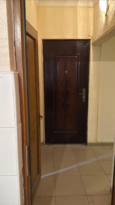 Ofislər: İCARƏYƏ VERİLİR. OFİSTƏHSİL MƏRKƏZLƏRİGÖZƏLLİK SALONU və.s — 9