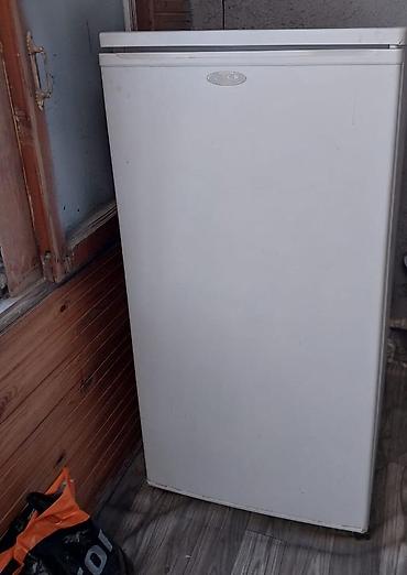 *Sada* mini soyuducu 100 AZN ünvan yasamalKompakt bir qapılı mini