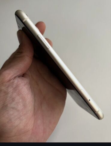 Apple iPhone: IPhone 11, 128 GB, Ağ, Face ID — 6