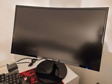 Monitori: Samsung zakrivljeni monitor 27" Prodajem monitor Samsung, 27" FHD — 8