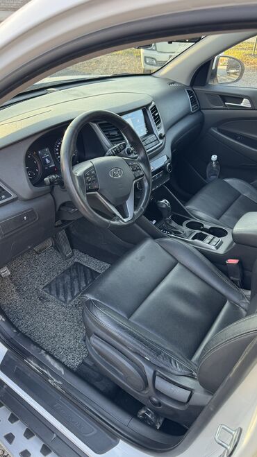 Hyundai: Hyundai Tucson: 2016 г., 2 л, Автомат, Дизель, Кроссовер at lalafo.kg — 4 Hyundai: Hyundai Tucson: 2016 г., 2 л, Автомат, Дизель, Кроссовер — 4