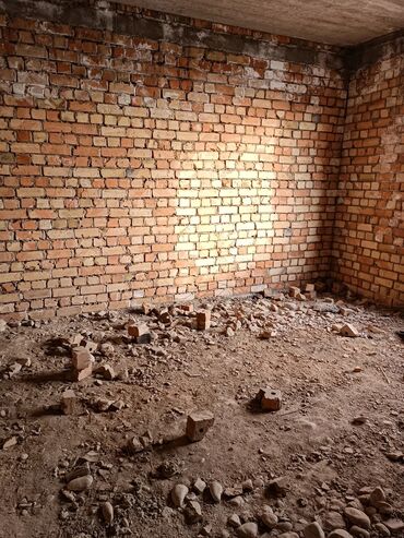 Продажа домов: Дом, 110 м², 6 комнат, Требуется ремонт — 9