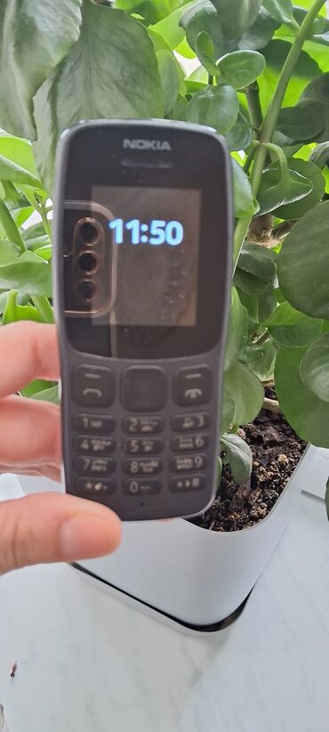 телефон для девочки fly: Nokia 105 4G, цвет - Черный, Кнопочный