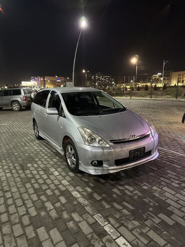 Toyota: Toyota WISH: 2004 г., 1.8 л, Автомат, Бензин, Минивэн