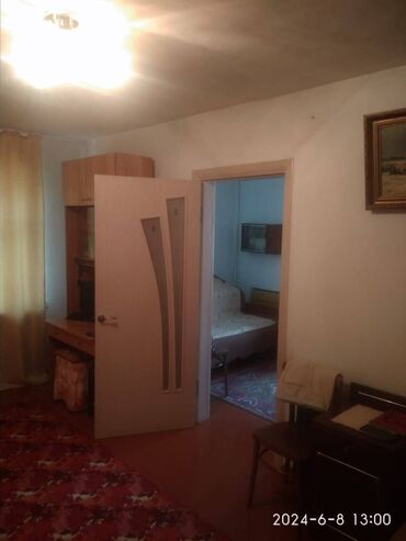 квартира в бишкеке 1 ком: 2 комнаты, 40 м², Хрущевка, 4 этаж, Косметический ремонт