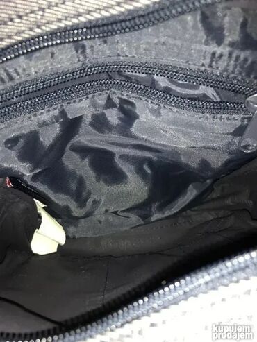 Ostala muška odeća: Original KANGOL torbica Dimezije 20cm x 25cm, debljina 5cm Unutra — 4