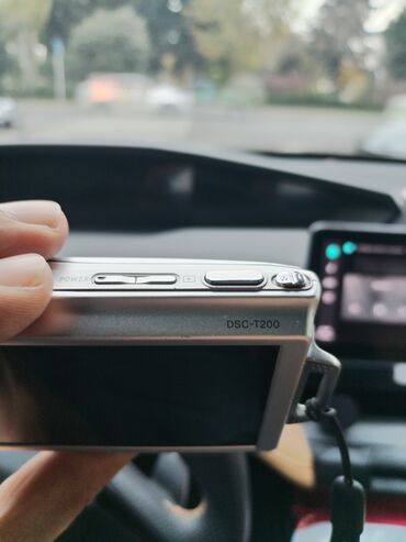 Fotokameralar: Sony Cyber-shot Dsc T200 8.1 megapixel reqemsal fotoaparat tam -da lalafo.az — 8 Fotokameralar: Sony Cyber-shot Dsc T200 8.1 megapixel reqemsal fotoaparat tam — 8