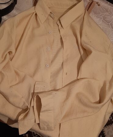 женские шерстяные кофты: İki parçalı qadın geyim dəsti - Üst köynək: açıq bej rəngdə, uzunqol