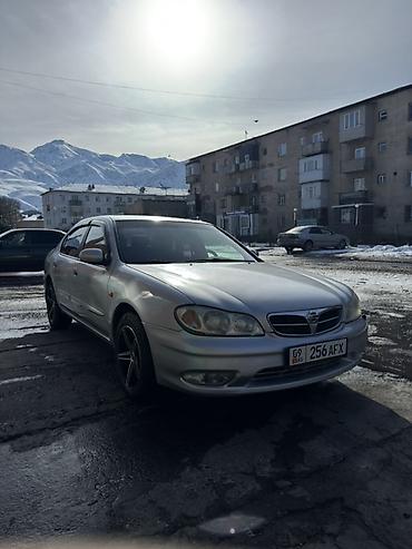 Nissan: Nissan Maxima: 2000 г., 2 л, Механика, Седан — 1