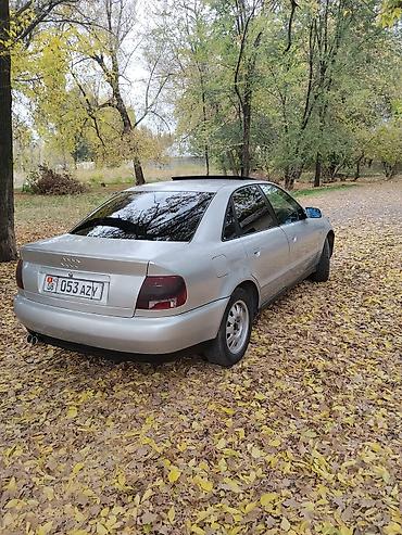 ауди а6 с4 1: Audi A4: 1995 г., 1.8 л, Кол менен иштөөчү, Бензин, Седан — 1