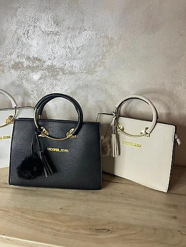 Putni koferi i torbe: GUESS ženska torba + novčanik – set - Elegantan set sastavljen od — 25