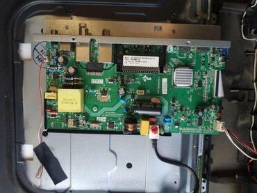 Aksesoari za TV i video: VOX Led 32DSA311G & 32DSA314H u delovima TP. MS3663S. PB818 — 8