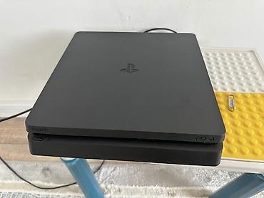 apple iphone se: Игровая консоль Sony PlayStation 4 Slim + набор дисков Срочна — 1