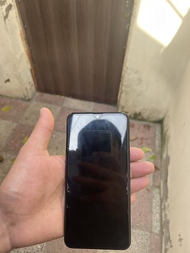 32: Samsung Galaxy A10s, 32 GB, rəng - Yaşıl, Barmaq izi, İki sim kartlı, Face ID — 1