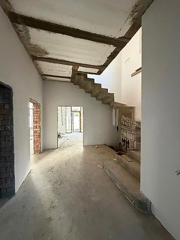 дом в кок жар: 🏡 **ПРОДАЁТСЯ СТИЛЬНЫЙ ТАУНХАУС В КОК-ДЖАРЕ!** 📍 **Район:** ж/м — 6