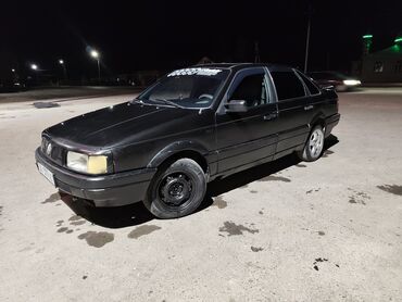 машины дешево: Volkswagen Passat: 1989 г., 1.8 л, Механика, Бензин, Седан