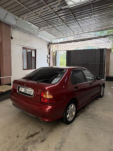 Reliant: Honda : 1997 г., 1.6 л, Автомат, Бензин, Седан — 2