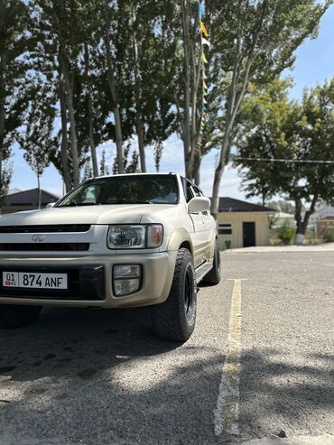 Infiniti: Infiniti QX4: 2000 г., 3.3 л, Автомат, Газ, Внедорожник — 2