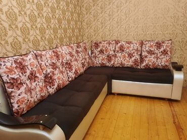 стулья недорого: Künc divan, İşlənmiş, Çatdırılma yoxdur