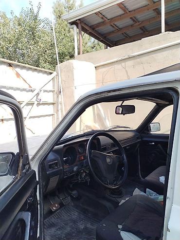 vaz 2107 2008: QAZ 24 Volga: 2.4 l | 1991 il 90000000 km Sedan — 6