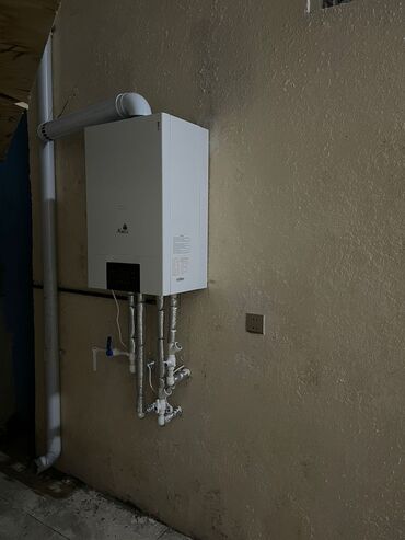 Həyət evləri və villaların satışı: 6 otaqlı, 230 kv. m, Kredit var, Yeni təmirli — 20