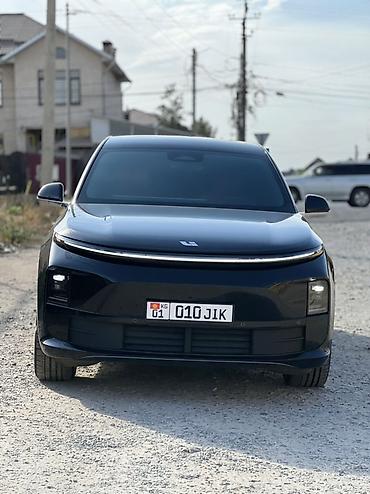 Lixiang: Lixiang L6: 2024 г., 1.5 л, Автомат, Гибрид, Кроссовер — 1