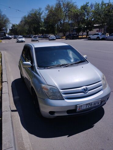 ключ тойота ист: Toyota ist: 2003 г., 1.3 л, Вариатор, Бензин, Универсал