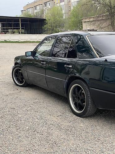 мерс 124 молдинг: Mercedes-Benz W124: 1995 г., 2.2 л, Механика, Бензин, Седан — 4