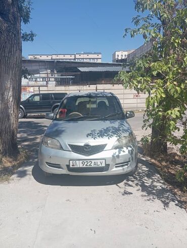 Mazda: Mazda : 2003 г., 1.3 л, Автомат, Бензин