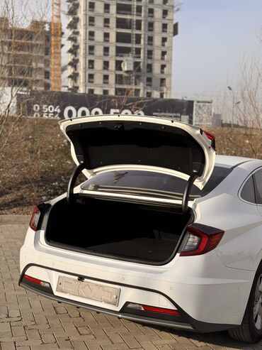 Hyundai: Hyundai Sonata: 2021 г., 2 л, Автомат, Газ, Седан — 7