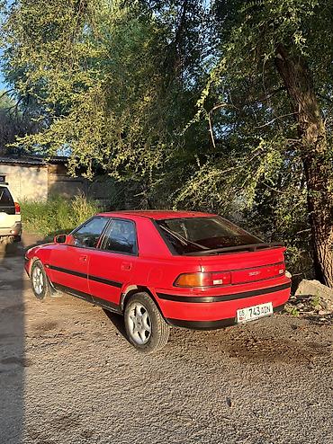 1993: Mazda 323: 1993 г., 1.6 л, Механика, Бензин, Хэтчбэк — 5
