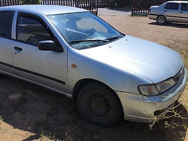 нур мото: Nissan Almera: 1995 г., Механика, Бензин, Седан — 3