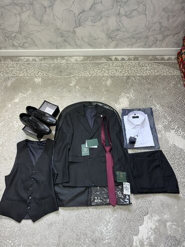 жилет сумка: Мужской классический комплект для торжеств и офиса. Состав набора: -