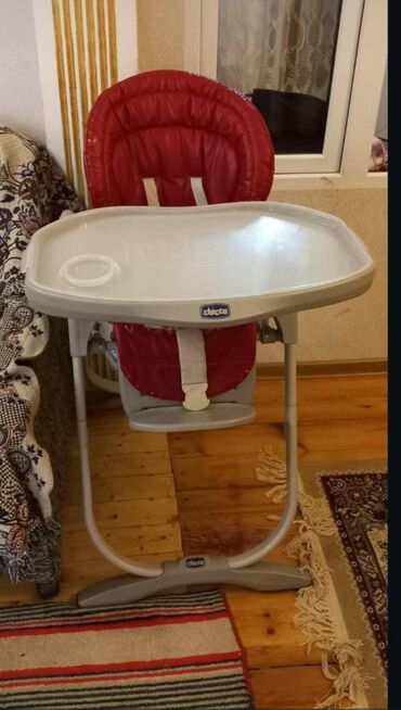 Chicco yemek stolu 40azn problem yoxdur unvan kesle esma WP YAZIN