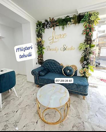 manikur masa: Luxe Beauty Studio – zövqlü interyerlə bəzədilmiş gözəllik məkanı — 1