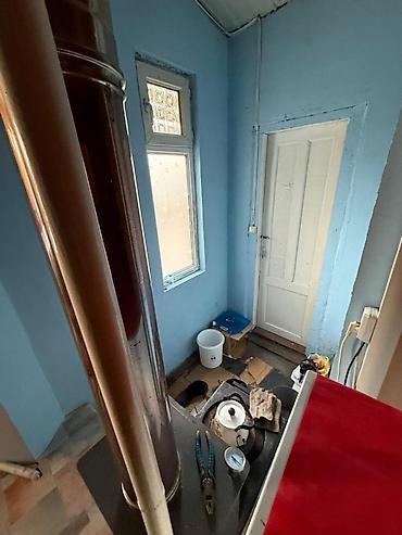 Продажа коттеджей и домов: 🏡 Продаётся участок с домом в Эркин-Тоо2 📍 Тихий и перспективный — 10