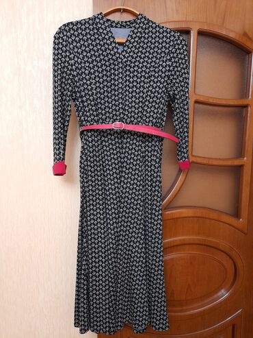 Платья: Коктейльное платье, Макси, XL (EU 42)