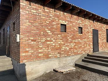отель бишкек: Здание, 156 м² — 1