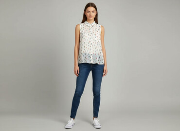 zara bluzki z piórami: Bershka, Women's blouse, size XS