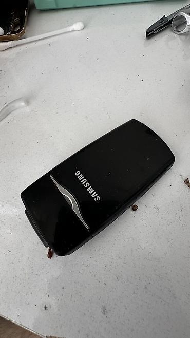 telefon 2 el: Samsung SGH-X210 ekrani — 1