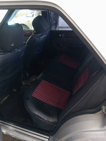 тойота премиум: Mercedes-Benz W124: 1993 г., 1.9 л, Механика, Бензин, Хэтчбэк