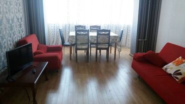 Uzunmüddətli kirayə mənzillər: ⚜️2 otaqlı yeni tikili mənzil kirayə verilir. ⚜️Tibb Universitetindən — 6