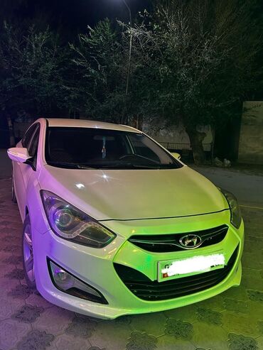 hyundai getz: Hyundai i40: 2014 г., 2 л, Автомат, Бензин, Седан